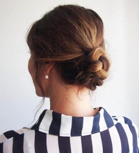 16 medium length hairstyle 272x300